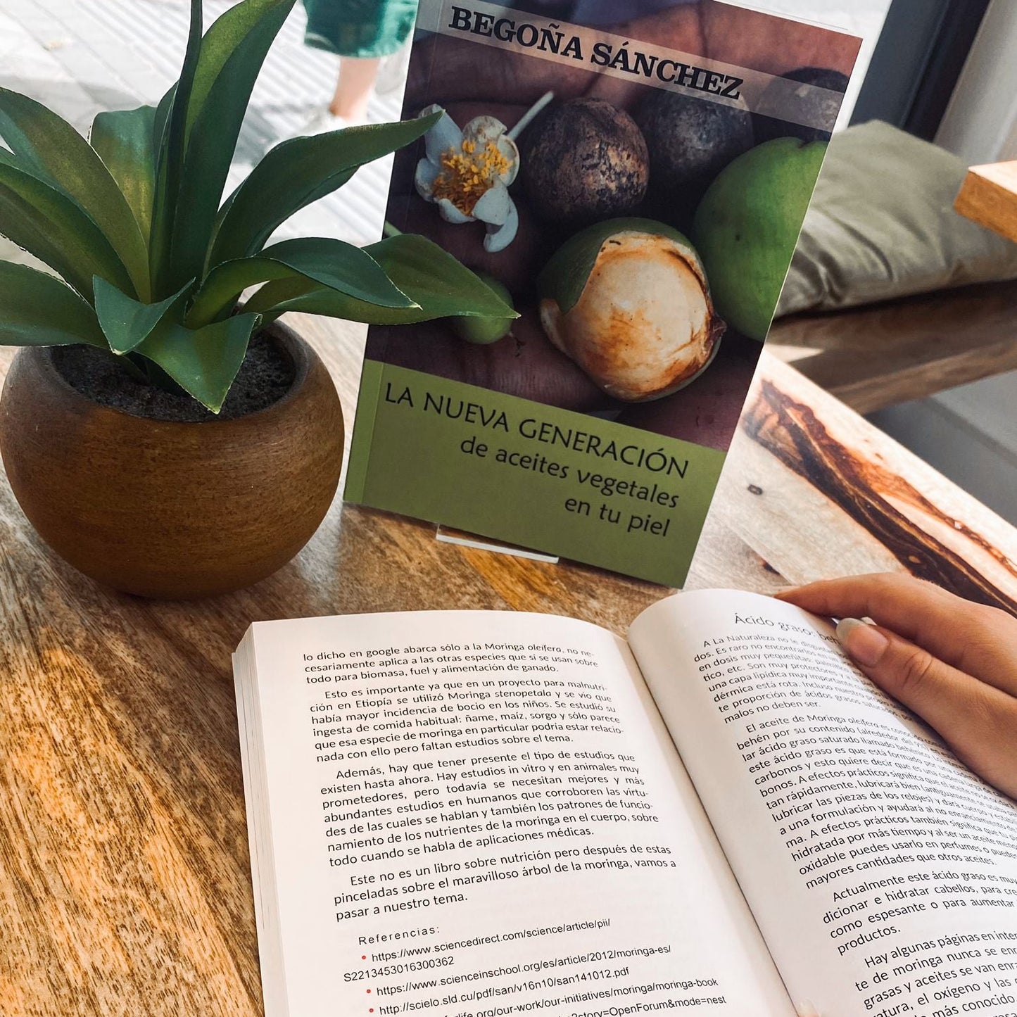 Libro: "La Nueva Generacion de Aceites Vegetales en tu Piel "